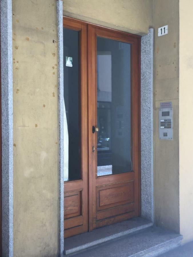 Apartment La Mansarda ألبا المظهر الخارجي الصورة